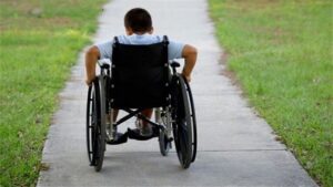 حمایت از معلولین کم برخوردار